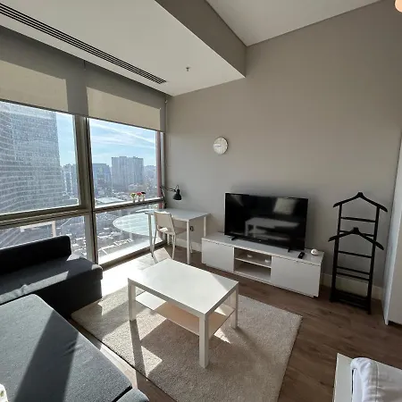 Luxury Studio Atasehir Metropol דירה *